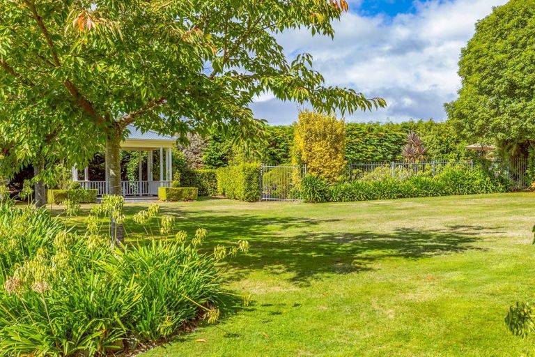 Photo of property in 2/334 White Road, Broadlands, 3081