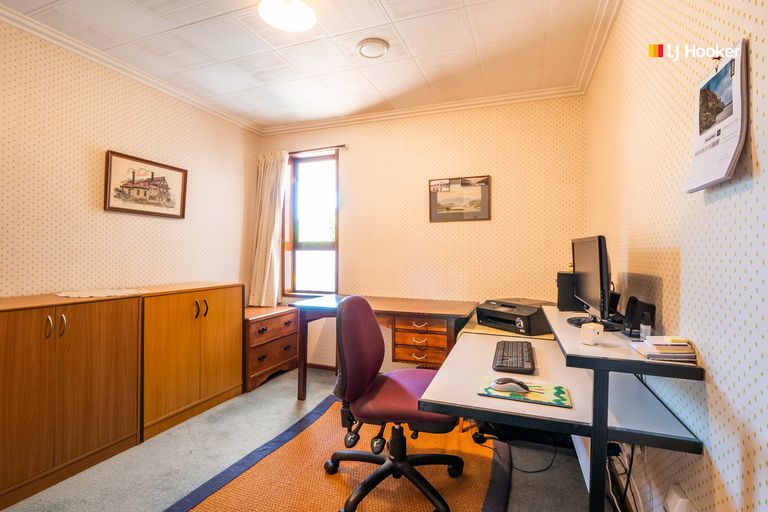 Photo of property in 11 Howorth Road, Fairfield, Dunedin, 9018