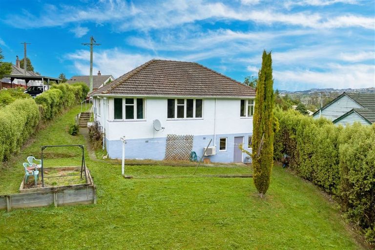 Photo of property in 16 Lowe Street, Liberton, Dunedin, 9010