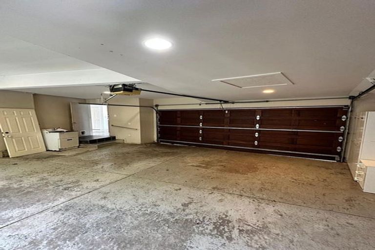 Photo of property in 2/13 Markham Place, Bucklands Beach, Auckland, 2012