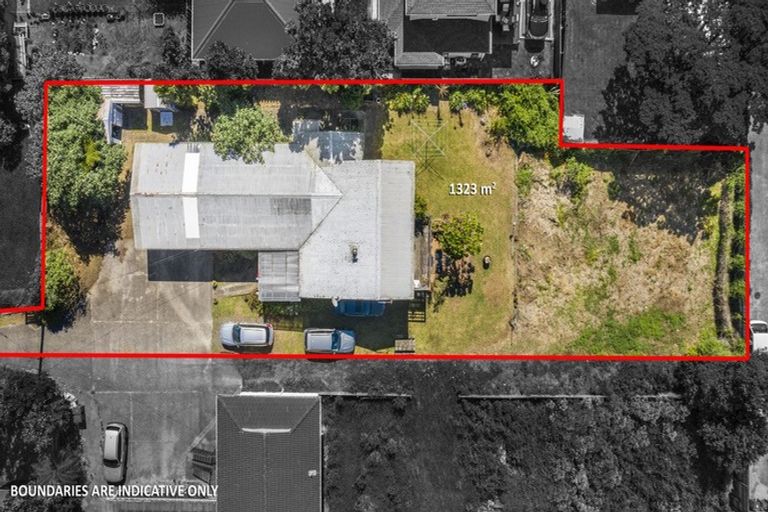 Photo of property in 22 Estuary Road, Weymouth, Auckland, 2103