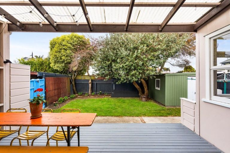 Photo of property in 6 Ashridge Road, Napier South, Napier, 4110