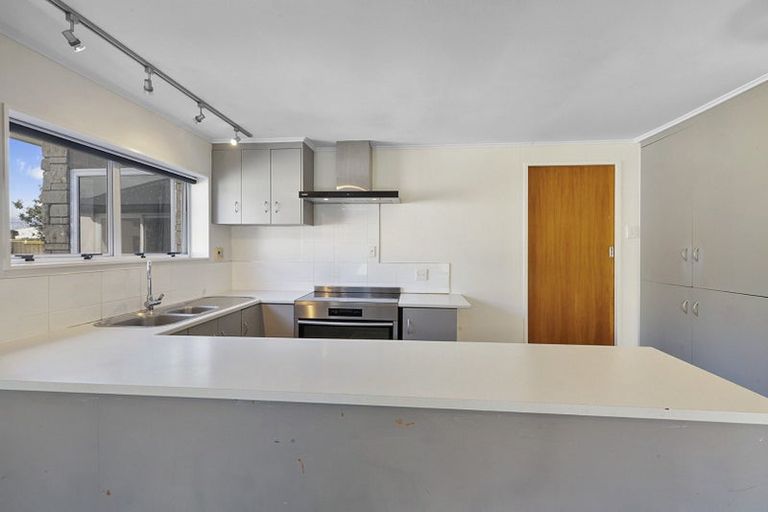 Photo of property in 6 Turi Street, Welbourn, New Plymouth, 4312