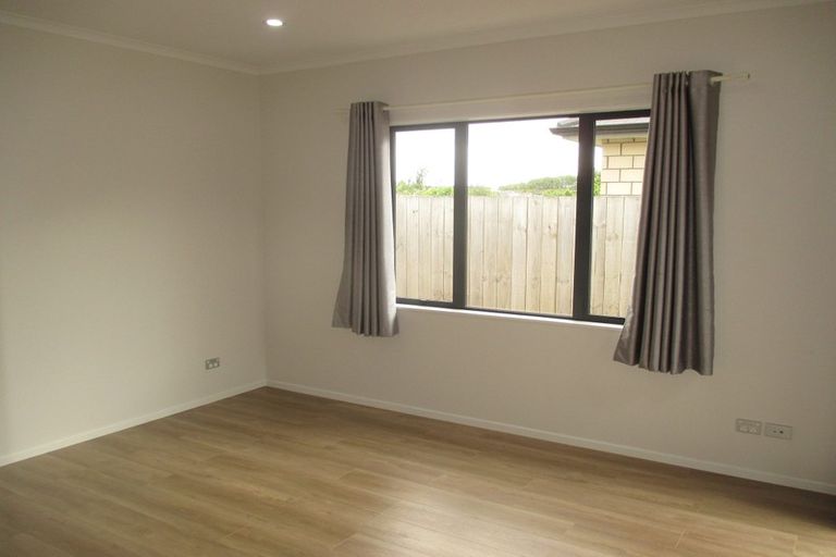 Photo of property in 12 Oolong Court, Huntington, Hamilton, 3210