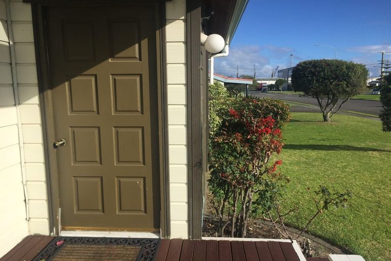 Photo of property in Puriri Village, 4/3 Puriri Street, Mount Maunganui, 3116