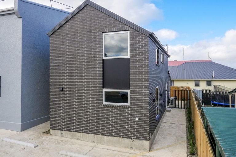 Photo of property in 5c Fitzroy Street, Caversham, Dunedin, 9012