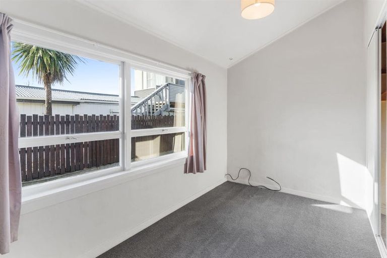 Photo of property in 3 Inwoods Road, Parklands, Christchurch, 8083