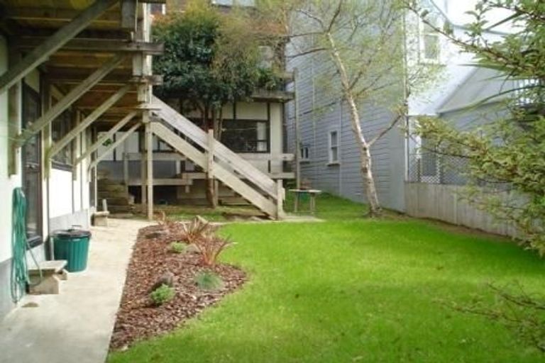 Photo of property in 8a/199 Grant Road, Thorndon, Wellington, 6011