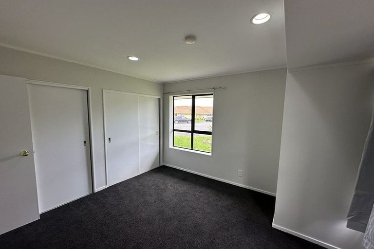 Photo of property in 5 Ian Jones Court, Flat Bush, Auckland, 2019