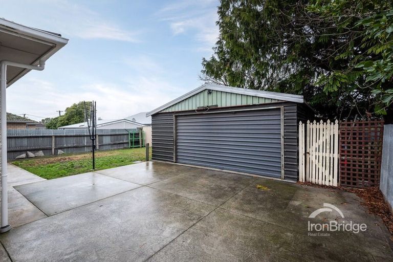 Photo of property in 197 Burwood Road, Burwood, Christchurch, 8083