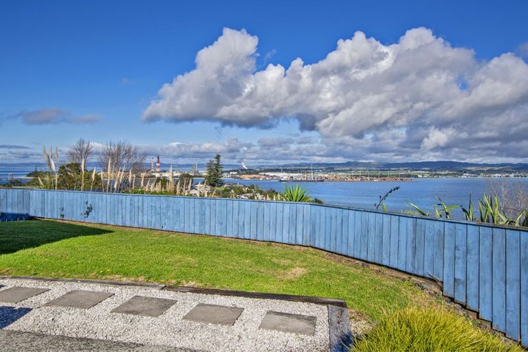 Photo of property in 70 Reotahi Road, Whangarei Heads, Whangarei, 0174