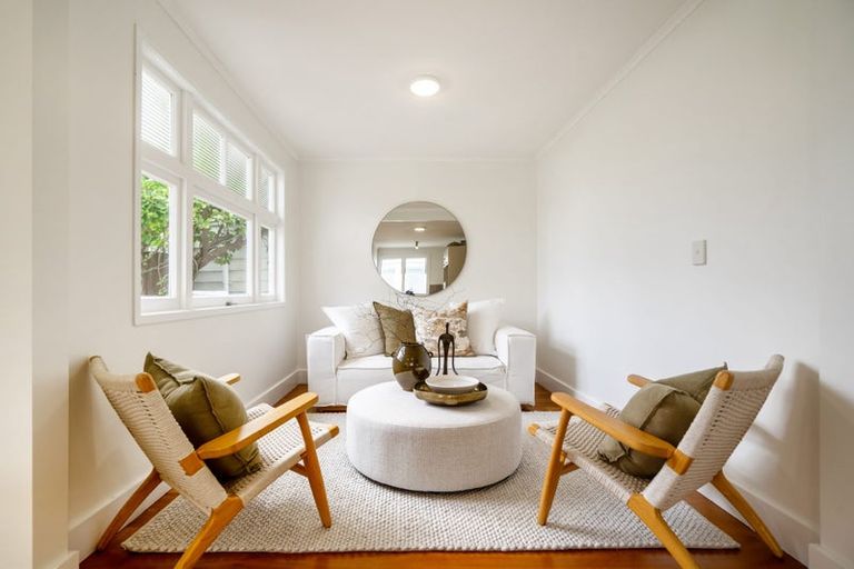 Photo of property in 17 Anne Street, Devonport, Auckland, 0624