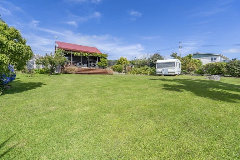 Photo of property in 3 Shrewsbury Street, Riverton/aparima, Riverton, 9822