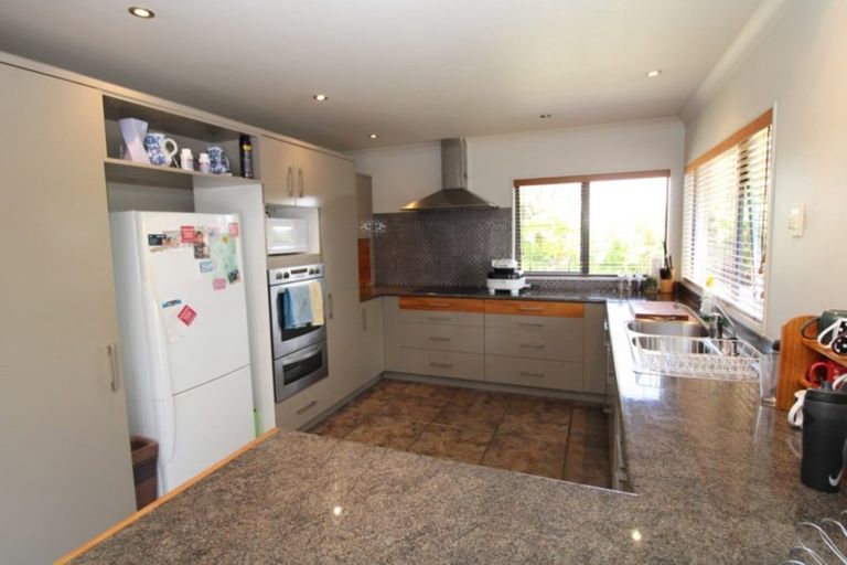 Photo of property in 134 Puka Crescent, Matarangi, Whitianga, 3592