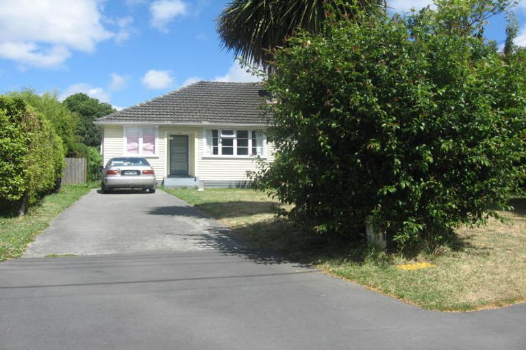 Photo of property in 49 Auburn Avenue, Upper Riccarton, Christchurch, 8041