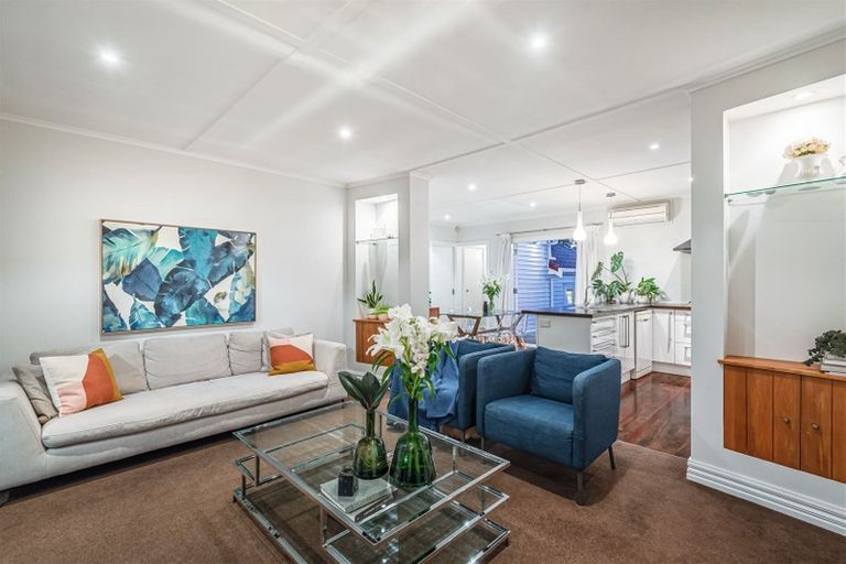 Photo of property in 3/22 Stanley Avenue, Milford, Auckland, 0620