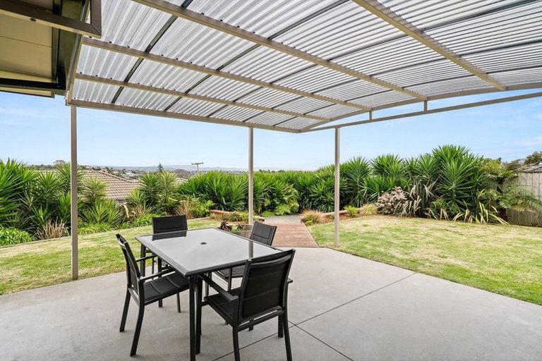 Photo of property in 1 Elena Place, Welcome Bay, Tauranga, 3112