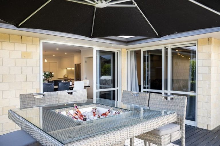 Photo of property in 8 Kitakita Grove, Motueka, 7120