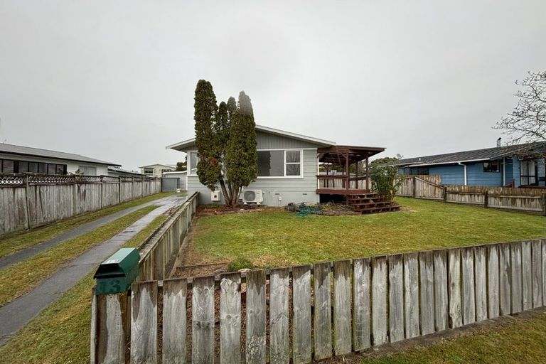 Photo of property in 13 Blomfield Street, Nawton, Hamilton, 3200