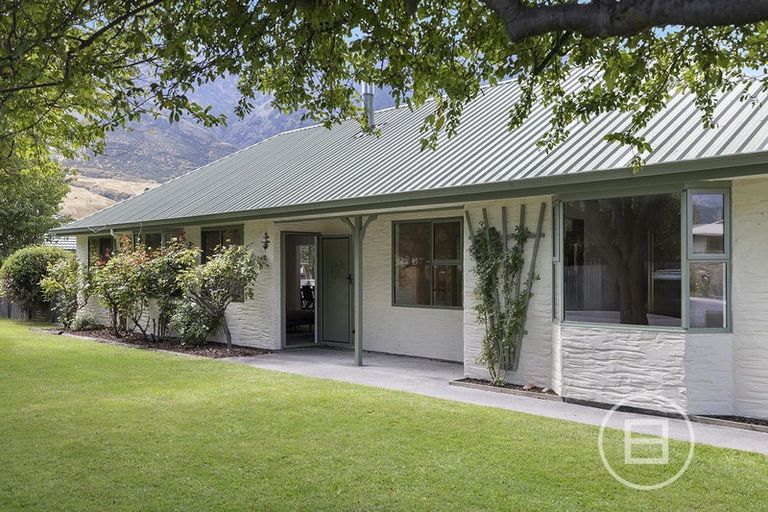 Photo of property in 51 Riverside Road, Frankton, Queenstown, 9300
