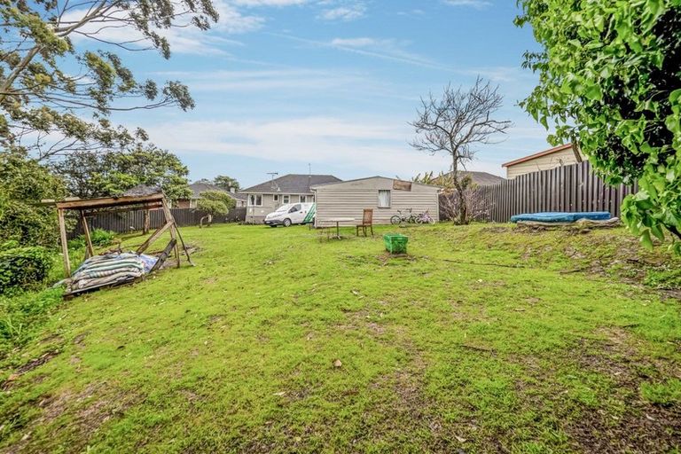 Photo of property in 8 Bolton Place, Otara, Auckland, 2023