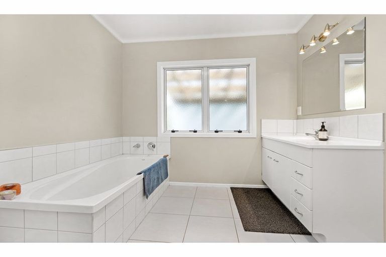 Photo of property in 853 Tahuroa Road, Morrinsville, 3371