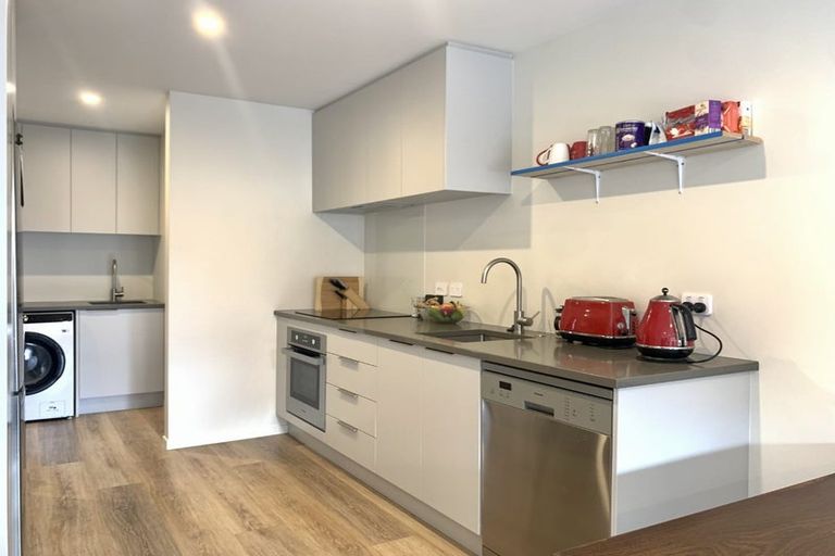 Photo of property in 5/37 Sladden Street, Naenae, Lower Hutt, 5011