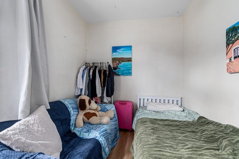 Photo of property in 135 Opawa Road, Opawa, Christchurch, 8023