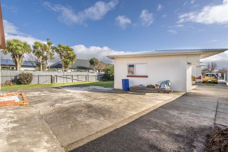 Photo of property in 37 White Street, Newfield, Invercargill, 9812