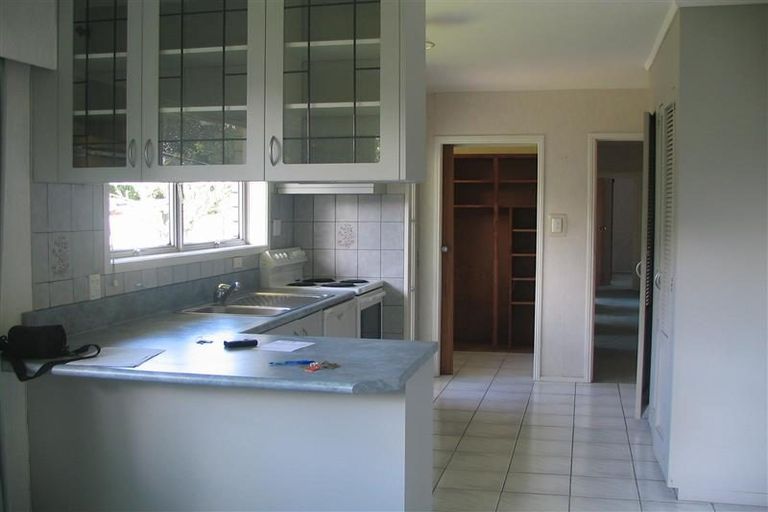 Photo of property in 19 Cascades Road, Pakuranga Heights, Auckland, 2010