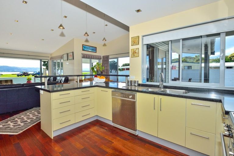 Photo of property in 155 Newcastle Street, Mahia, Nuhaka, 4198