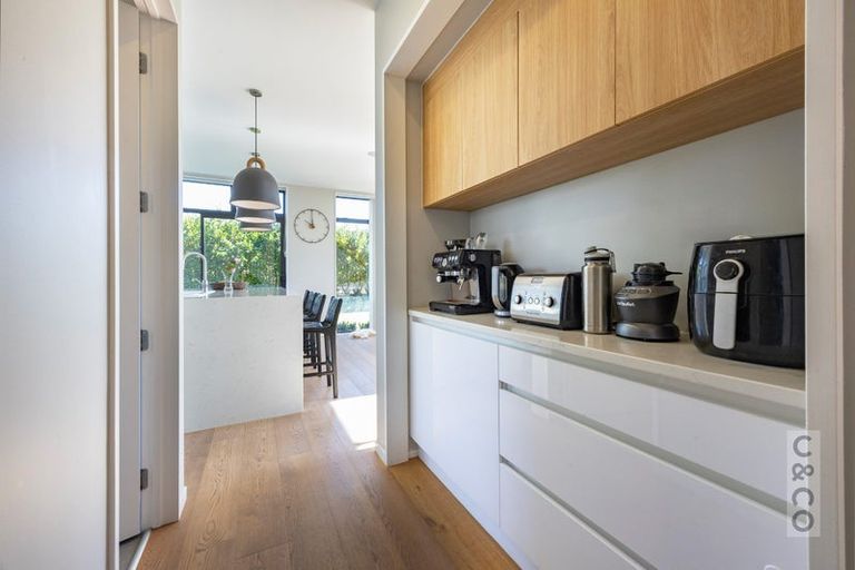 Photo of property in 2 Pitoitoi Drive, Riverhead, 0820