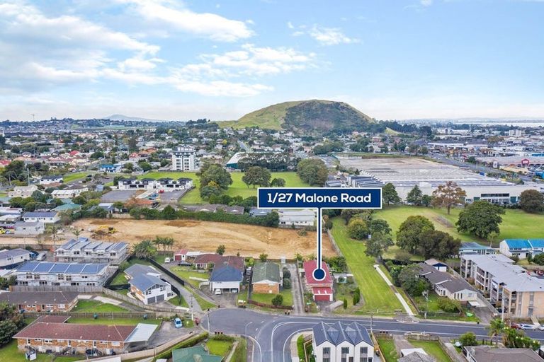 Photo of property in 1/27 Malone Road, Mount Wellington, Auckland, 1060