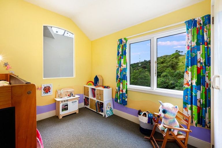 Photo of property in 65 Valley Road, Paraparaumu, 5032