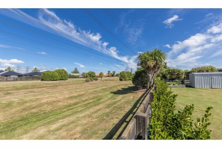 Photo of property in 8 Millesimes Way, Yaldhurst, Christchurch, 8042