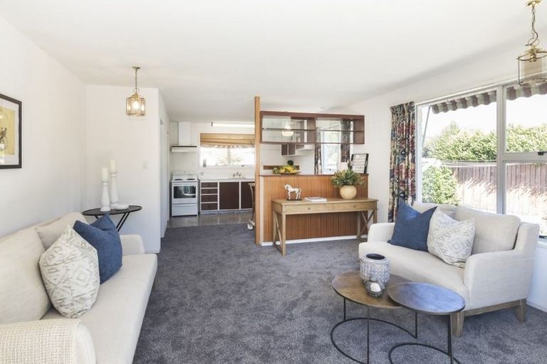 Photo of property in 2/363 Withells Road, Avonhead, Christchurch, 8042