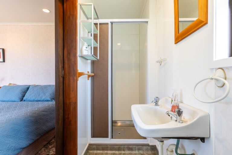 Photo of property in 54 Akitio Esplanade, Akitio, Pongaroa, 4991