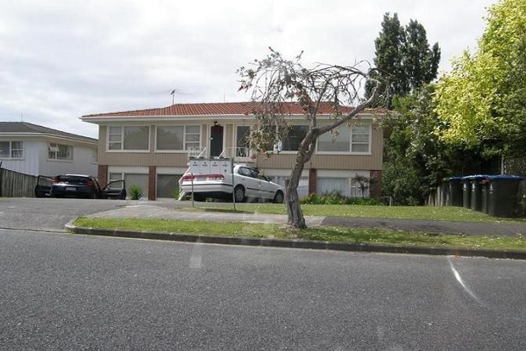 Photo of property in 9 Cruickshank Crescent, Meadowbank, Auckland, 1072