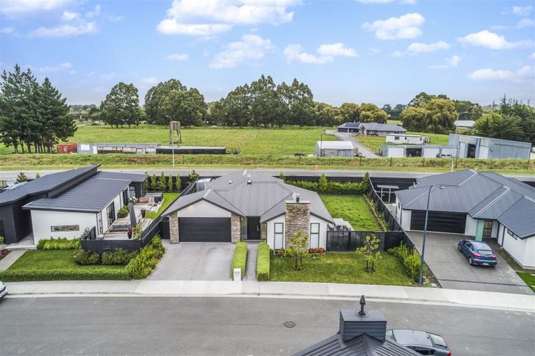Photo of property in 27 Durells Crescent, Kaiapoi, 7630