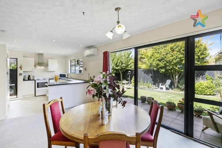 Photo of property in 1b Guiness Street, Avalon, Lower Hutt, 5011