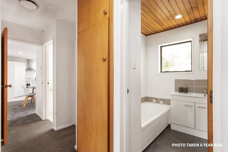 Photo of property in 2/30 Lees Road, Strowan, Christchurch, 8052