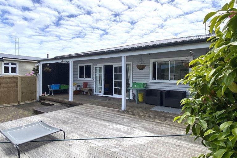 Photo of property in 48 Marlborough Street, Greymouth, 7805