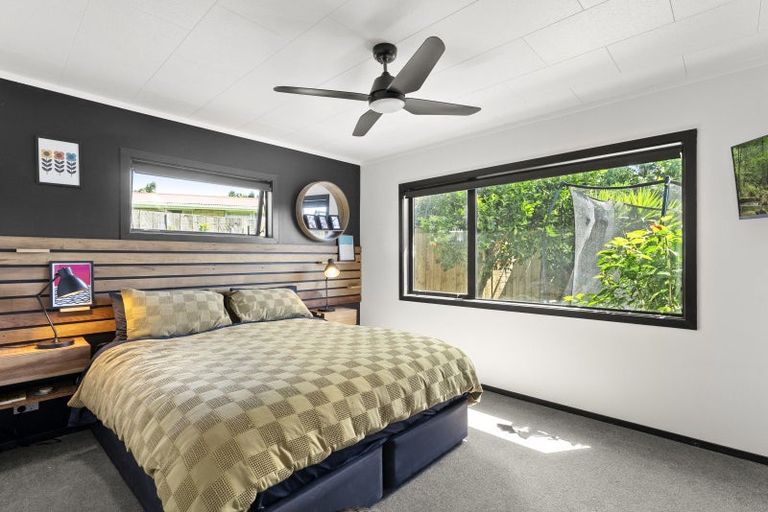 Photo of property in 14a Bayly Place, Te Puke, 3119