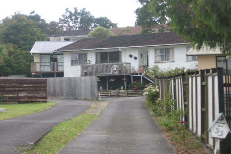 Photo of property in 53 Normanton Street, Glenfield, Auckland, 0629
