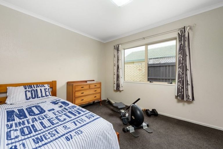 Photo of property in 54 Fairview Place, Te Puke, 3119