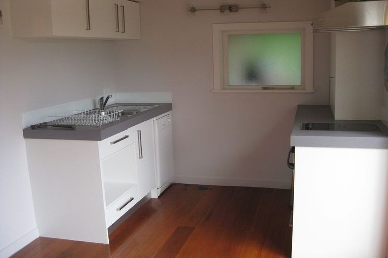 Photo of property in 42 Rhine Street, Island Bay, Wellington, 6023