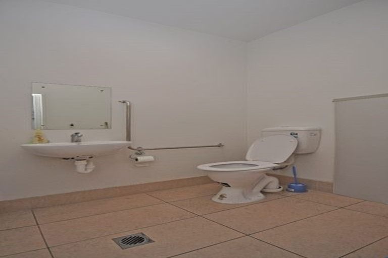 Photo of property in 1/63 Kestev Drive, Flat Bush, Auckland, 2016
