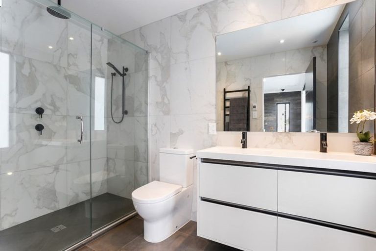 Photo of property in 32 Tuatua Road, Hobsonville, Auckland, 0616