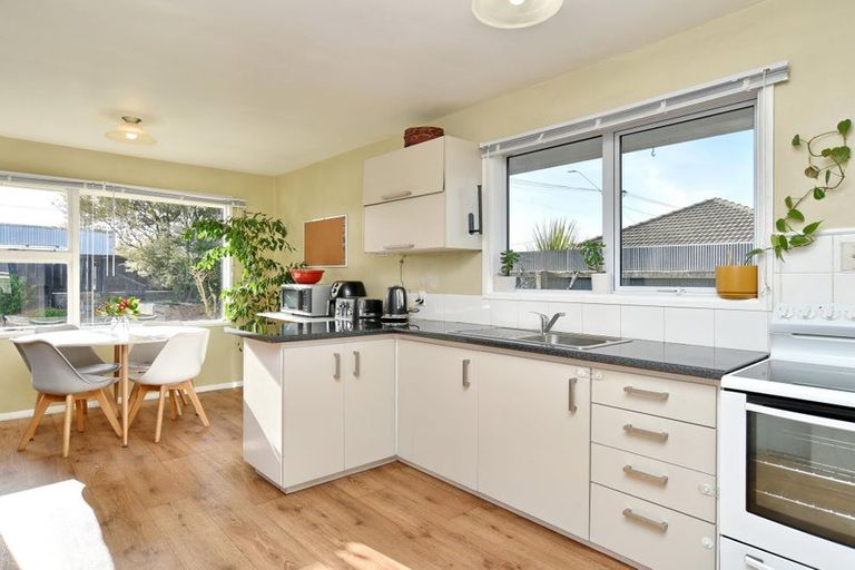 Photo of property in 53 Maces Road, Bromley, Christchurch, 8062