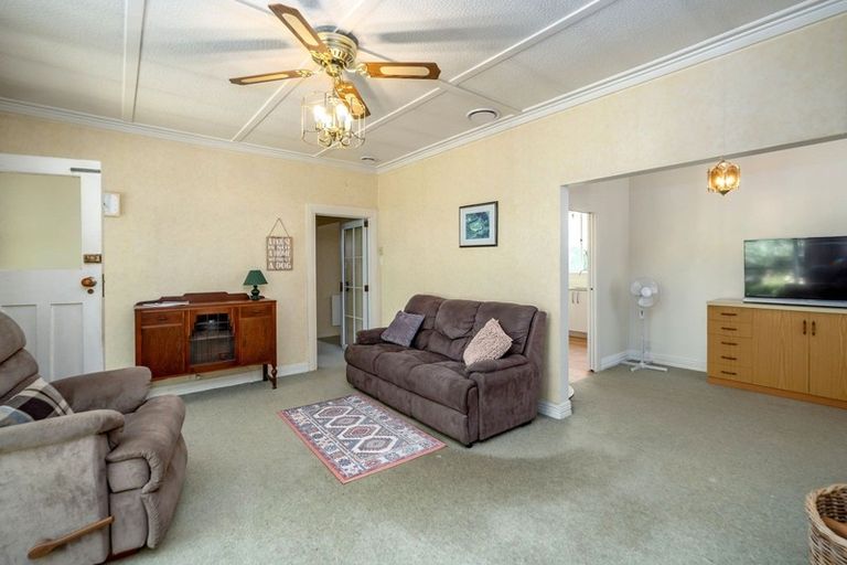 Photo of property in 6 Willow Park Drive, Opaki, Masterton, 5871